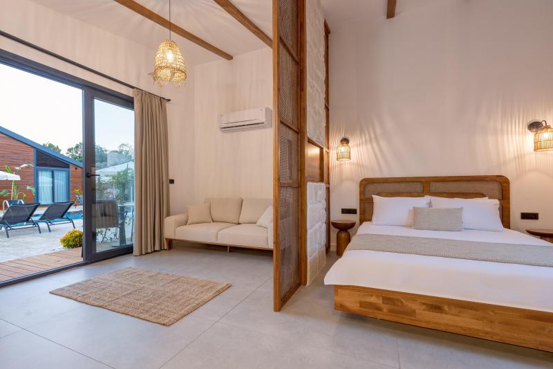 Junior Suite, Havuz Manzaralı, 