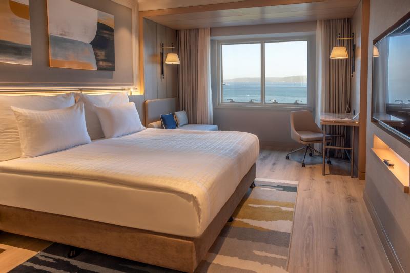 Deluxe corner suite with bosphorus view, Deniz Manzaralı, 