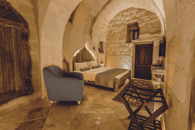 Adventage Cave Suite, , 