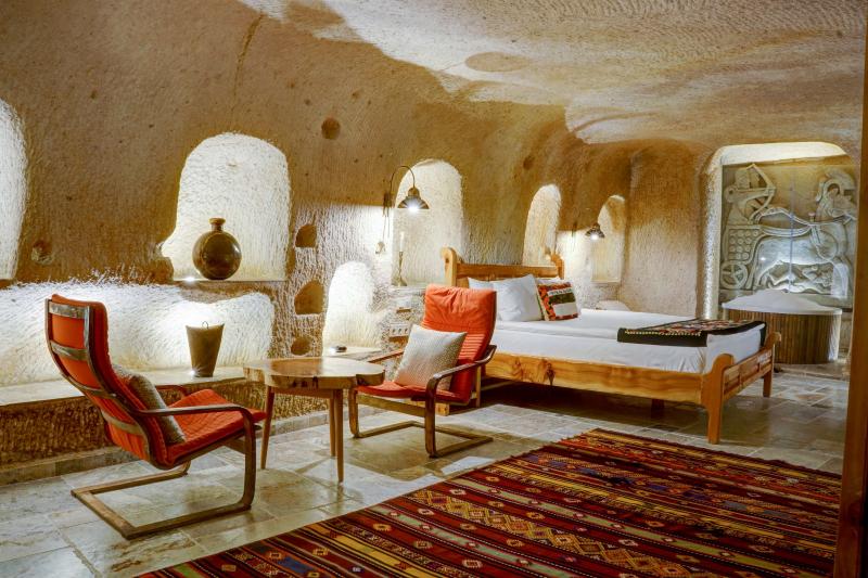 Executive Cave Suite, Jakuzili