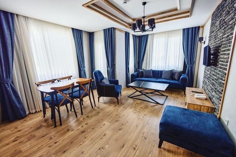 Royal Residence Aile Suite, Dağ Manzaralı, Balkonlu