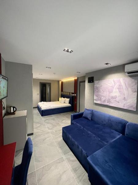 Suite, Sokak Manzaralı, 