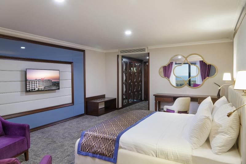 Premium Room, Deniz veya Havuz Manzaralı, Balkonlu