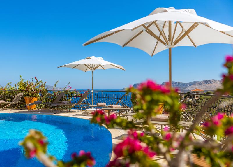 Hill House (Adults Only +14) - 1