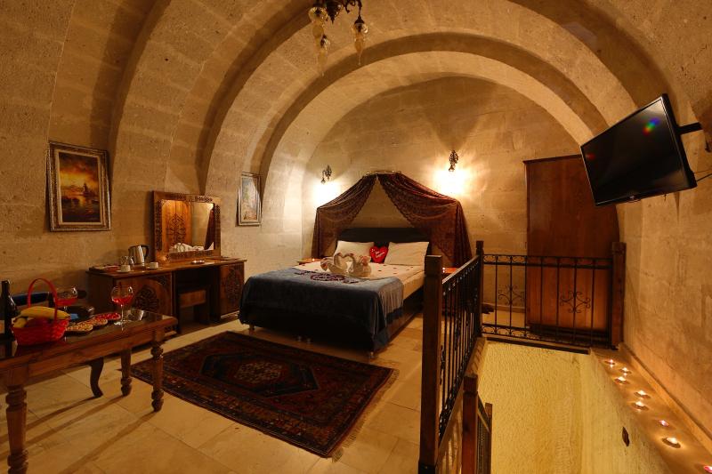 Comfort Cave Room, Bahçe Manzaralı, Jakuzili