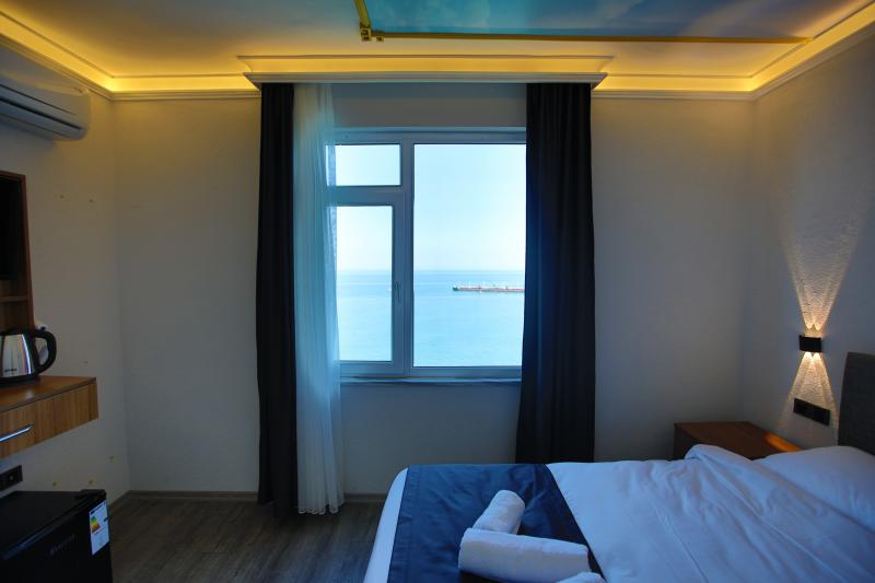 Suite, Deniz Manzaralı, Balkonlu