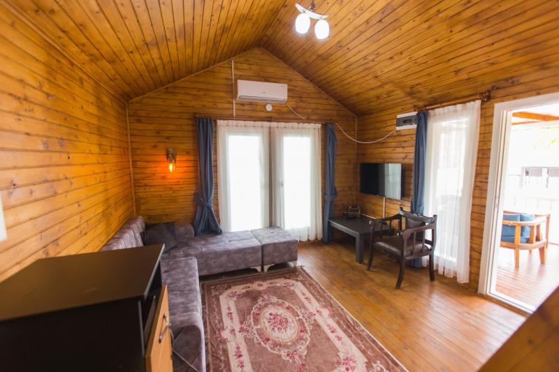 Bungalow 4 Kişilik Oda, Bahçe Manzaralı, 