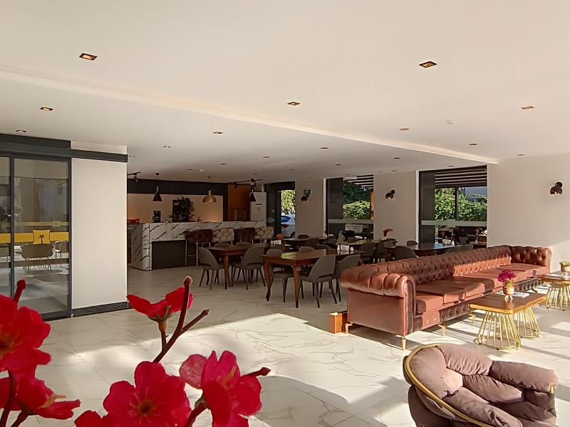 Comfy Otel Antalya Lara - 2