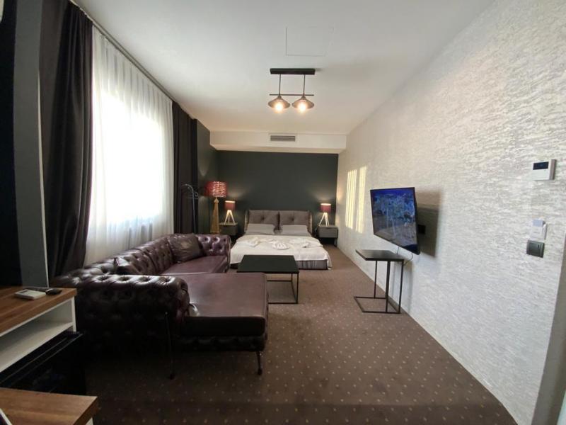 Suite, Şehir Manzaralı, Jakuzili