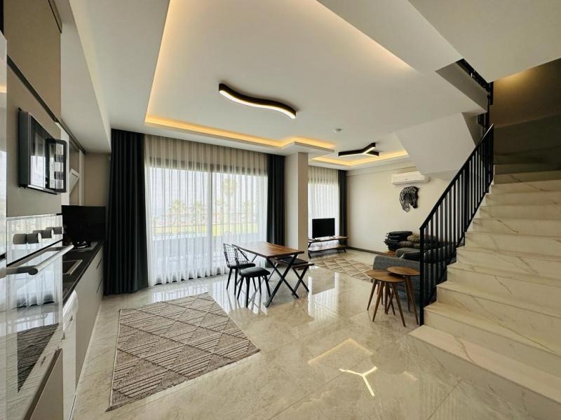 Deluxe Suite, Deniz Manzaralı, Bahçe Katı