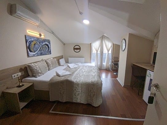 Suite, Deniz Manzaralı, Balkonlu