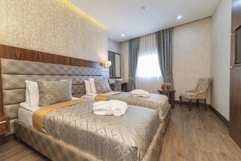 Jakuzili Deluxe Oda, Şehir Manzaralı, 