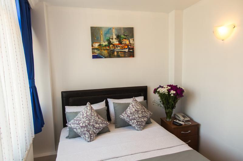 STANDART DOUBLE ROOM (FRENCH BED)