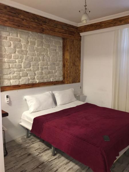 Double Room With Kitchenette (Ground Floor)