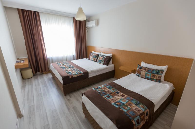 Standart Oda, Şehir Manzaralı, 