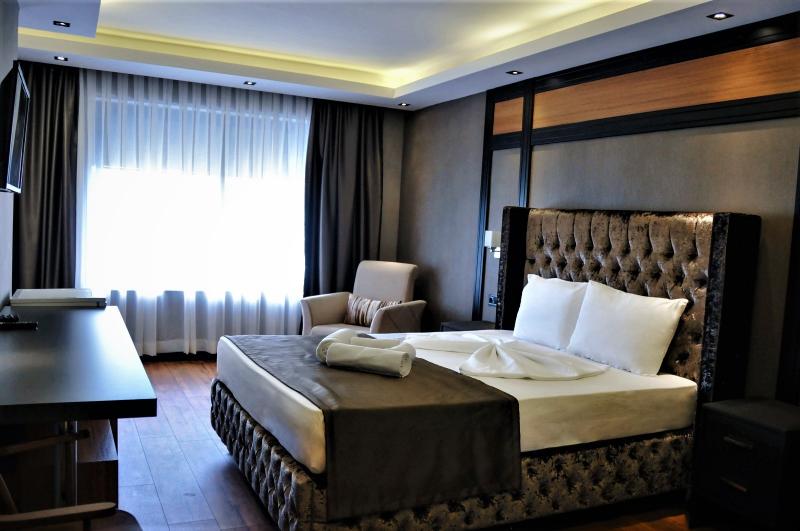 Standart Oda, Şehir Manzaralı, 