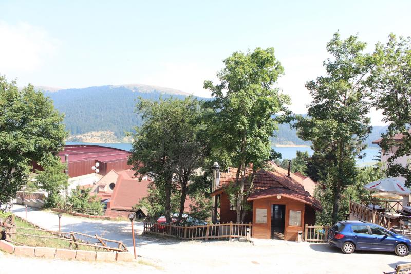 Abant Göl Evleri Etstur