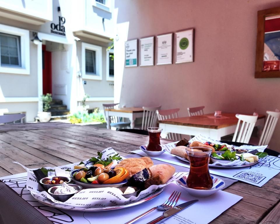 19 Oda Bozcaada (Adults Only +12) — 2