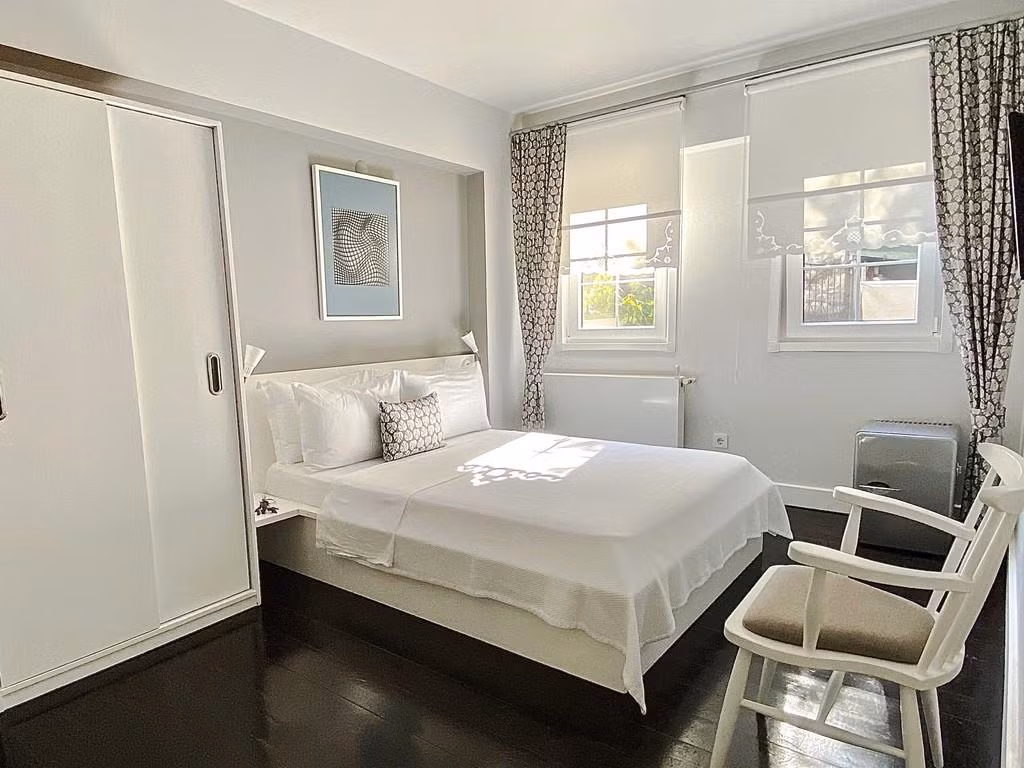 19 Oda Bozcaada (Adults Only +12) — 7