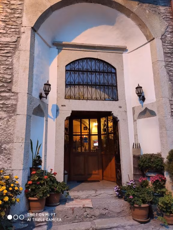 Demirkapı Konak — 8