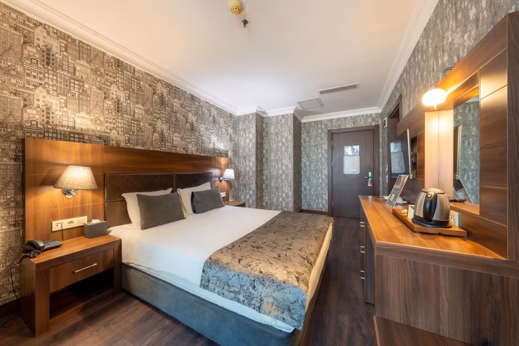 216 MaCity — 5