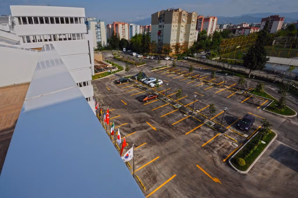 Ramada Plaza By Wyndham İzmit — 3