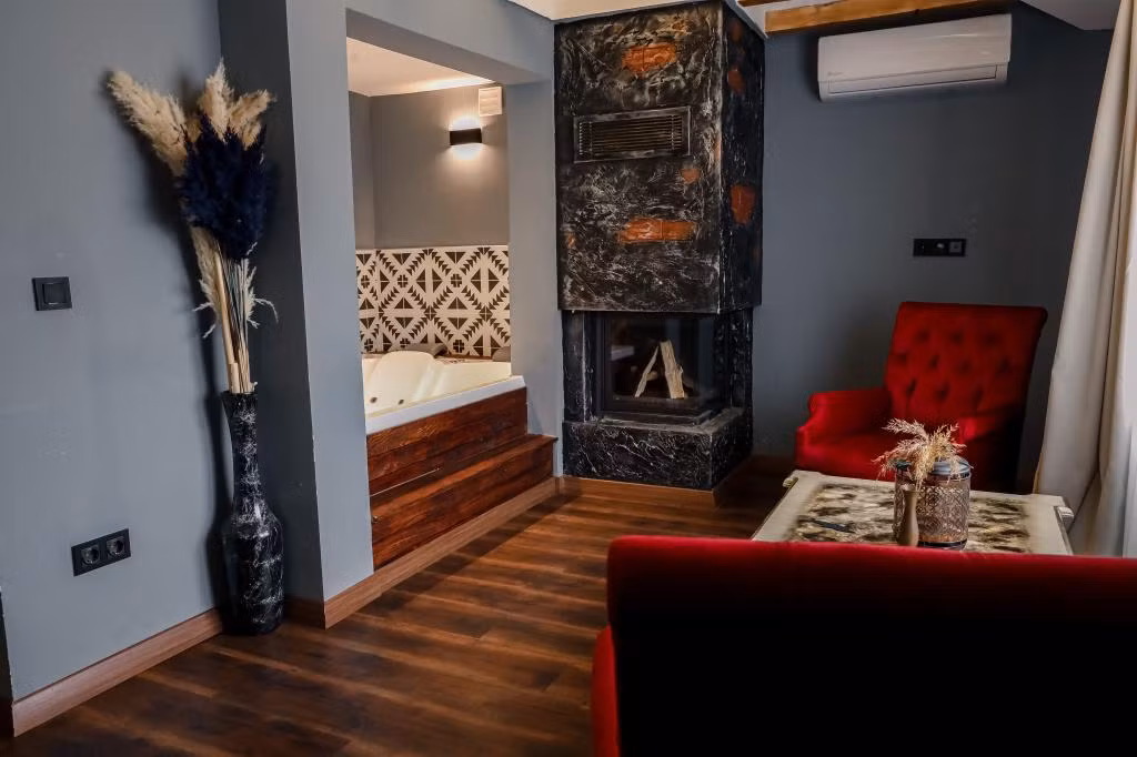Adess Otel  — 5