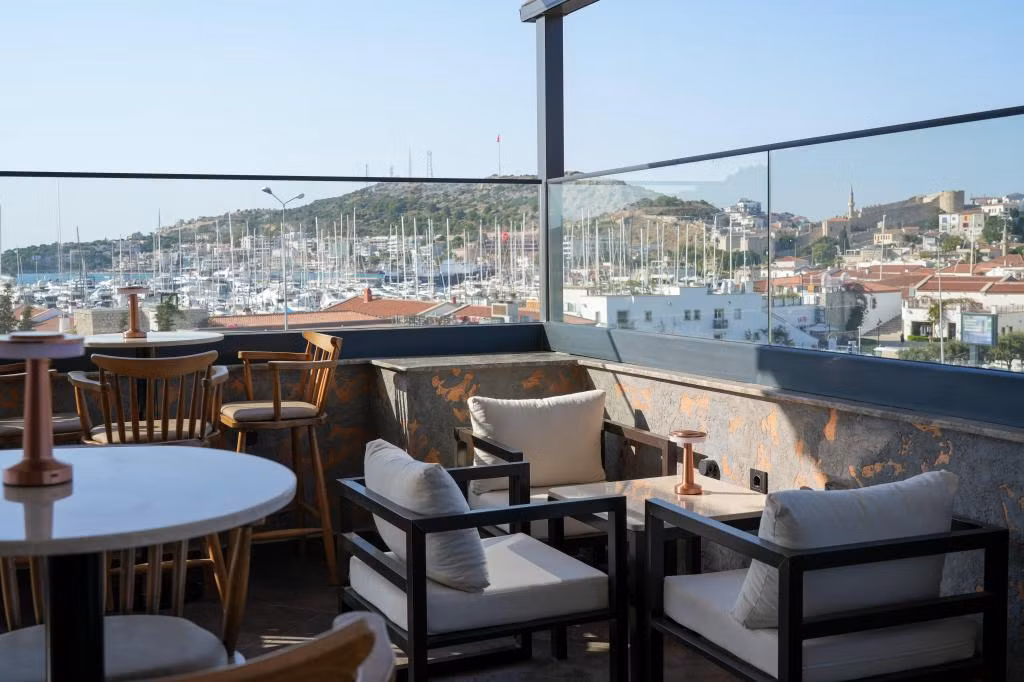 Akpınar Marin Hotel Çeşme — 4