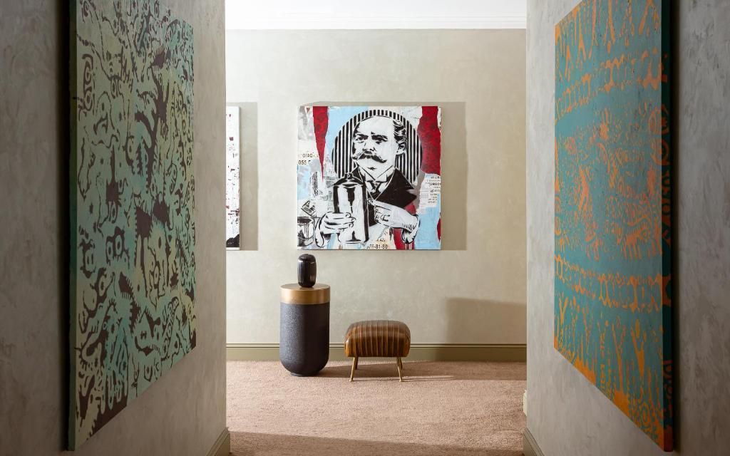 ART Gallery Hotel — 3