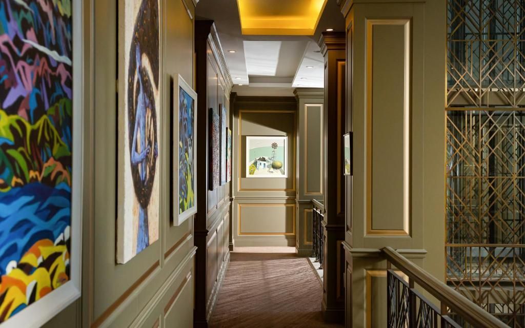 ART Gallery Hotel — 8