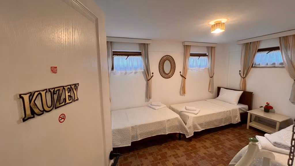 Adahan Otel Bozcaada — 8