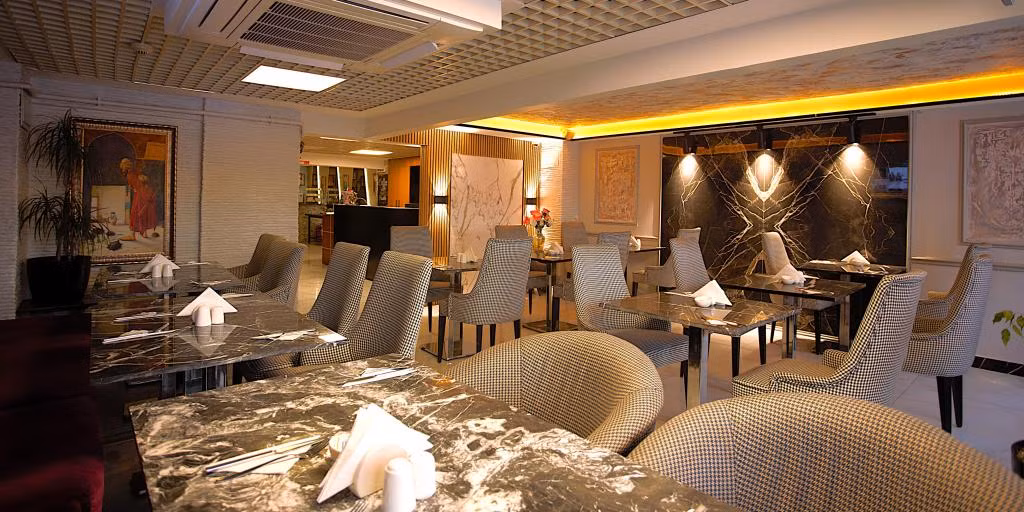 Adamel Hotel İstanbul — 4
