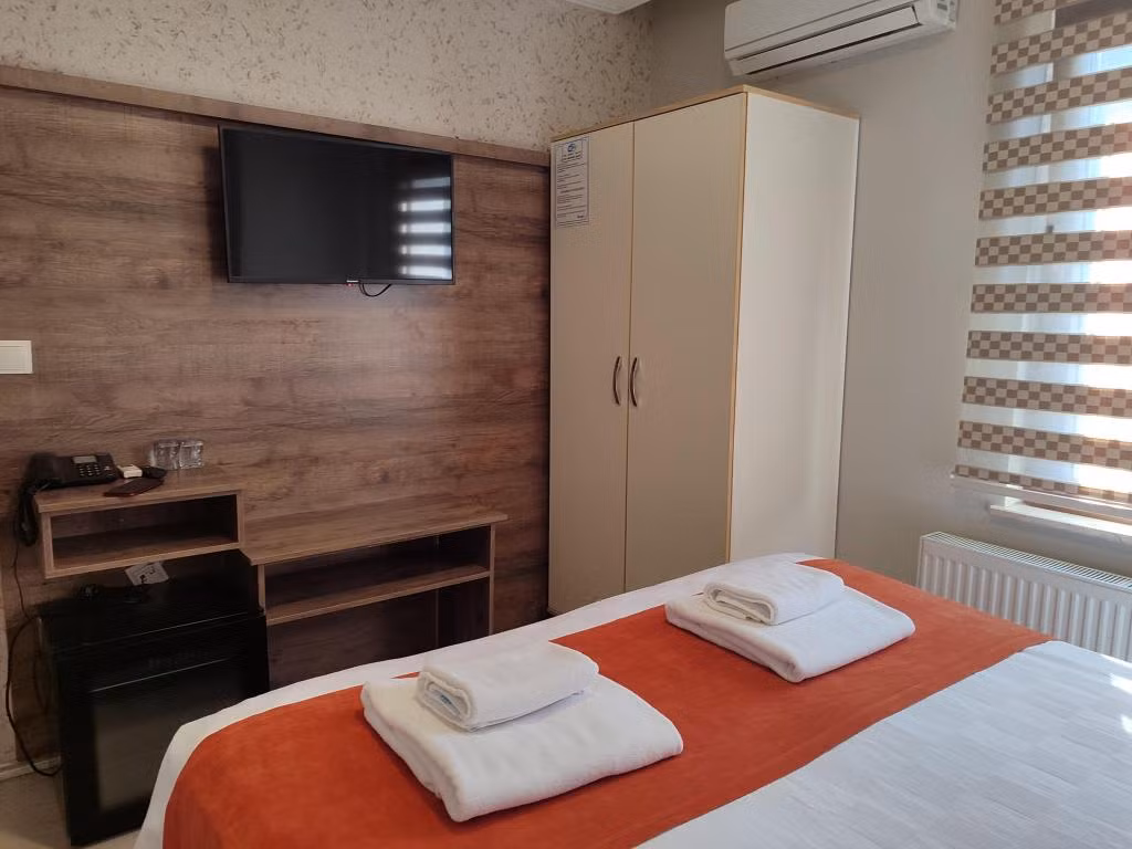 Ador Troia Hotel — 2