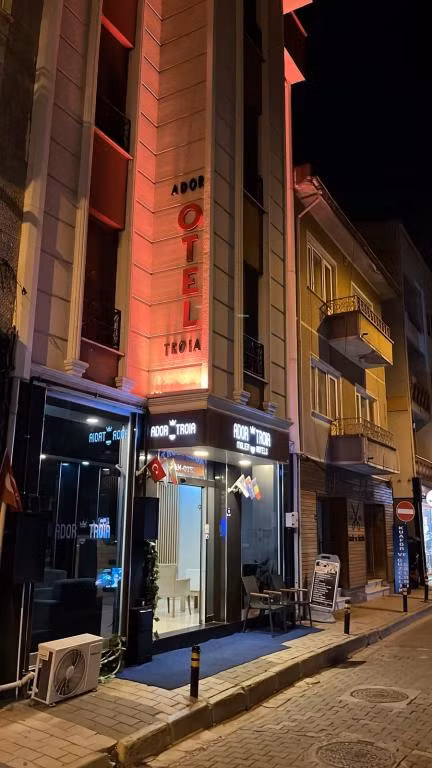 Ador Troia Hotel
