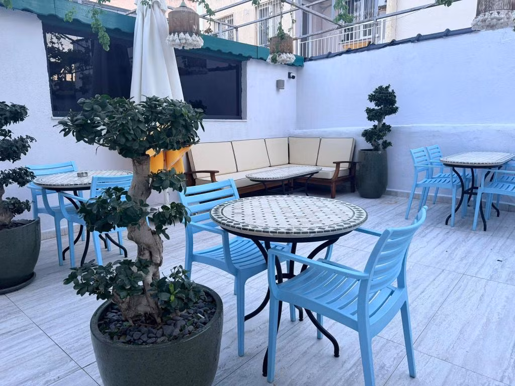 Ados Hotel — 5