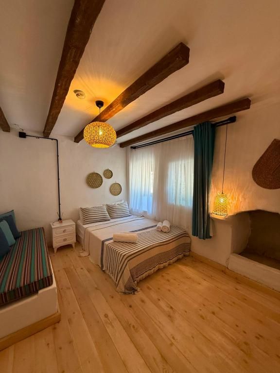 Ahırlı Konak Karaburun — 9
