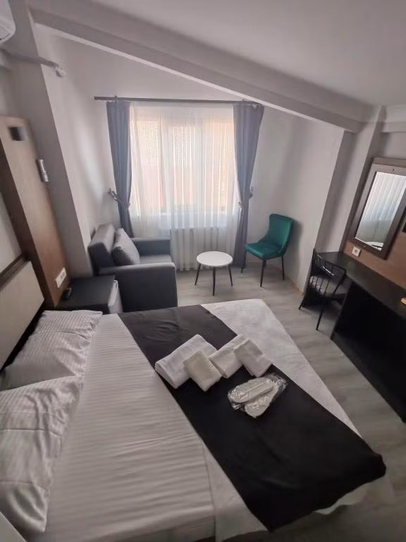 Akçay Demir Otel — 9