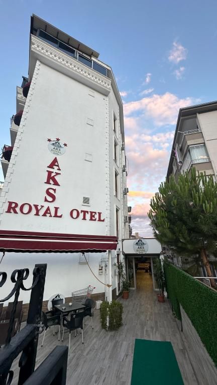 Aks Royal Otel — 2