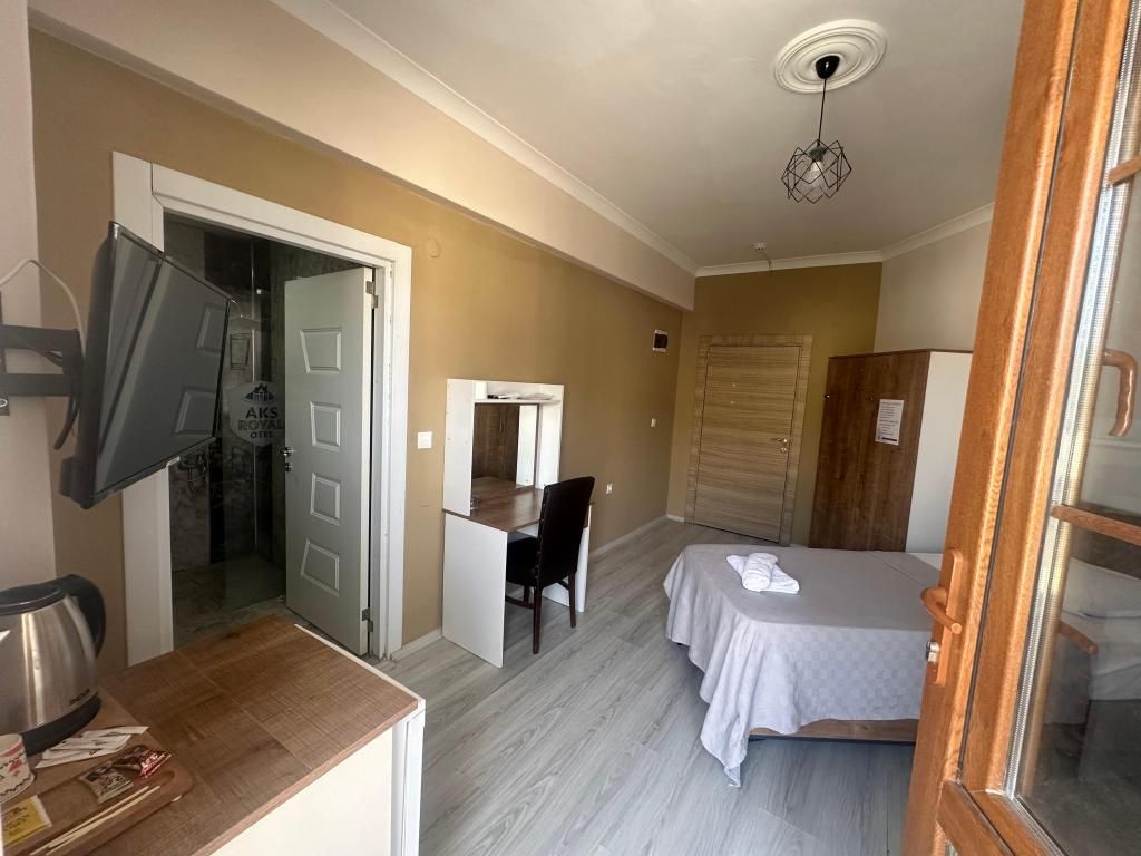 Aks Royal Otel — 6