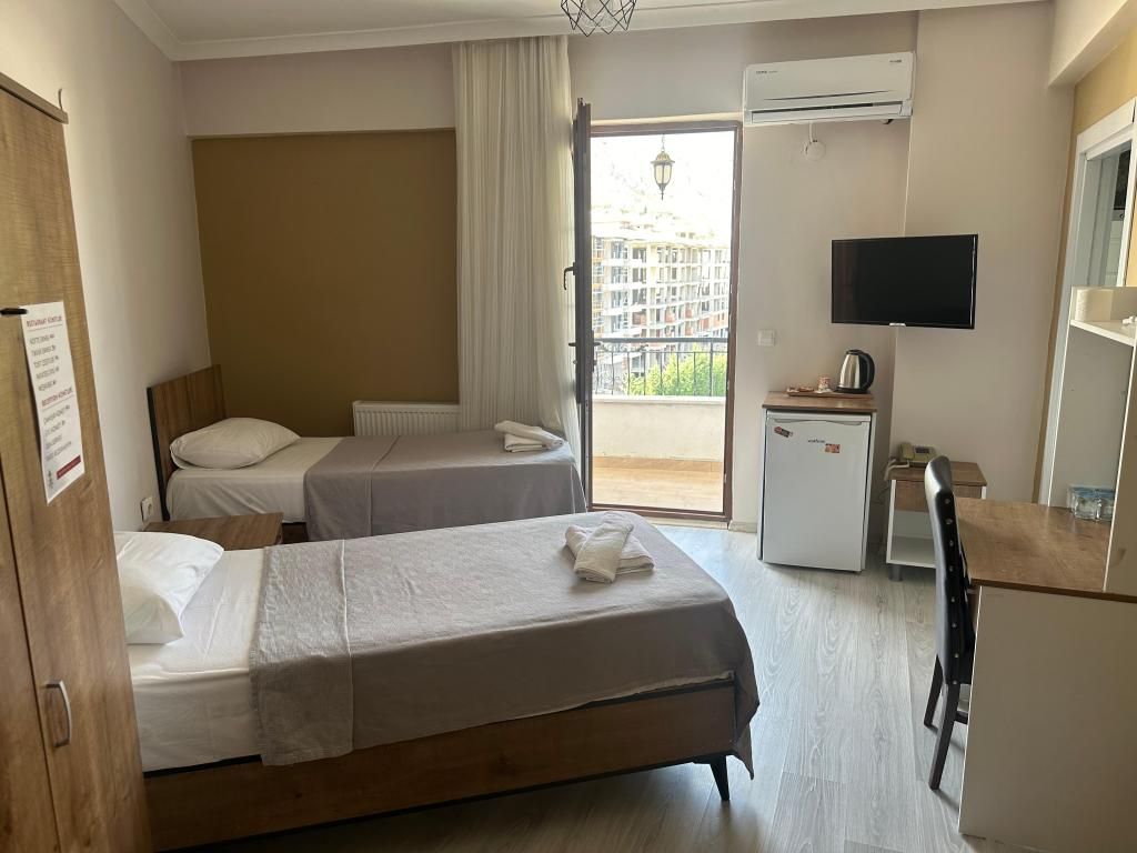 Aks Royal Otel — 8