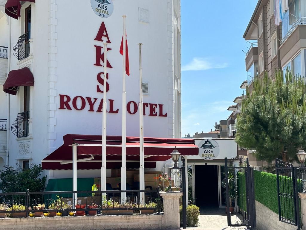 Aks Royal Otel — 3