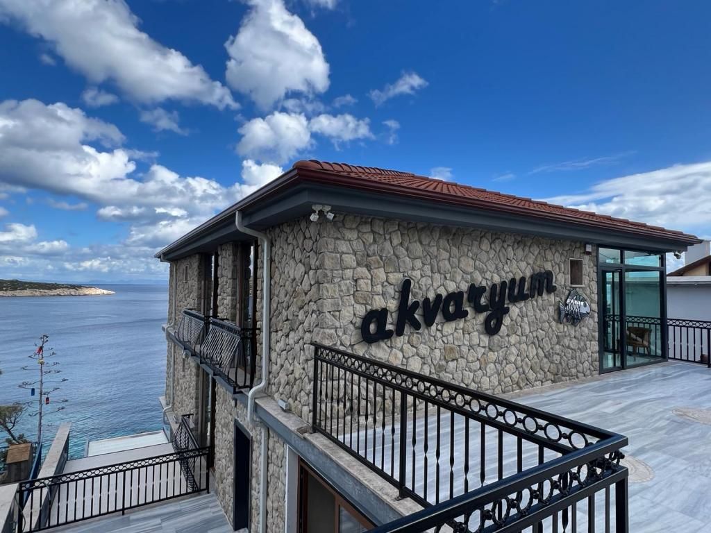 Akvaryum Otel Karaburun