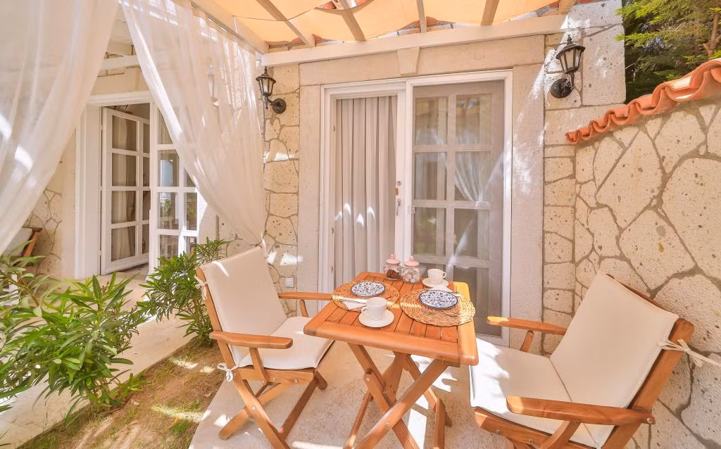 Alaçatı Balbadem Otel +13 Adult Only — 6