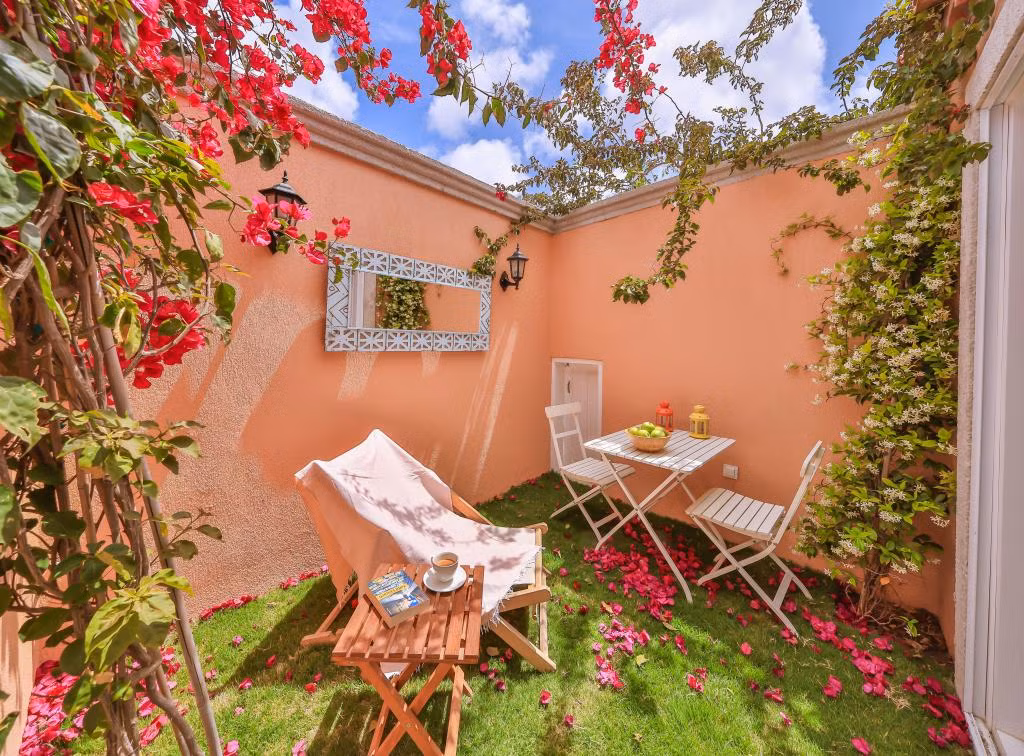 Alaçatı Balbadem Otel +13 Adult Only — 9