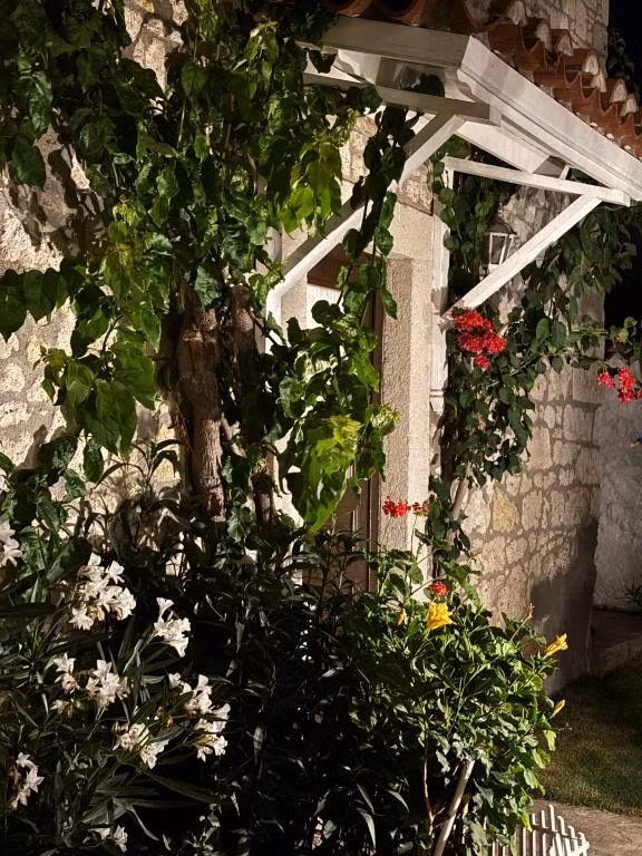 Alaçatı Taşdelen Otel — 5