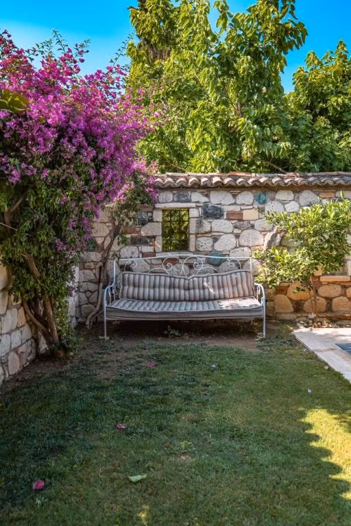 Alaçatı Zeytin Konak Hotel — 9