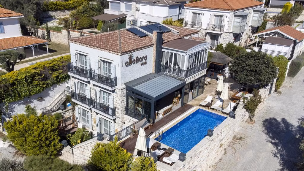 Alabora Otel Alaçatı — 2
