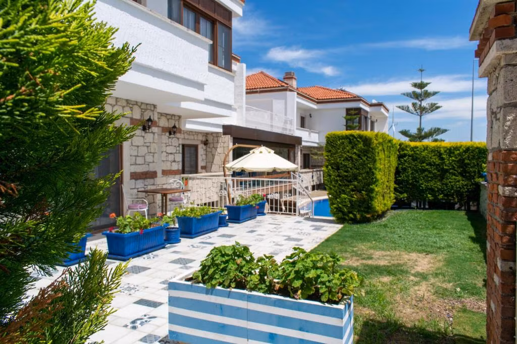 Alatrio Hotel Alaçatı — 2
