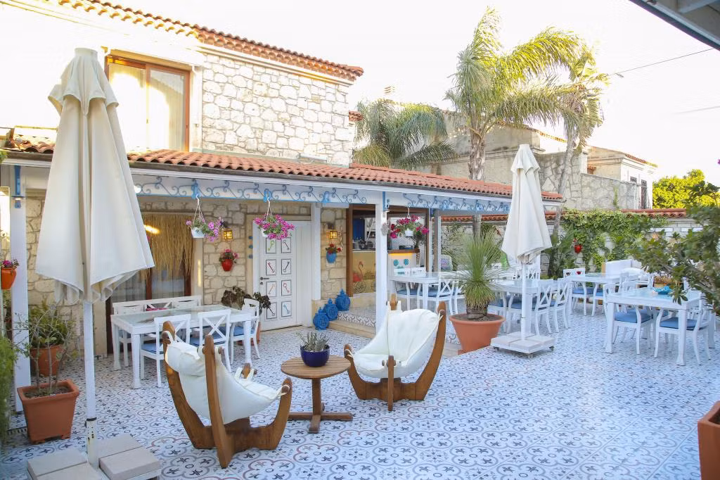 Alaçatı Leylak Hotel — 3