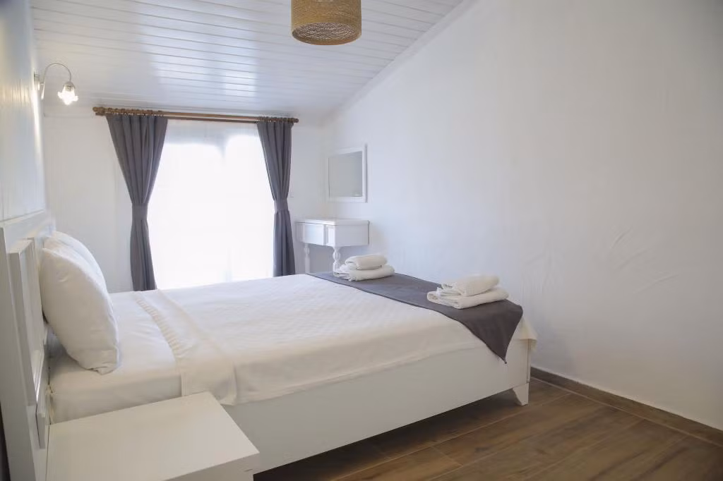 Alaçatı Londia Hotel — 2